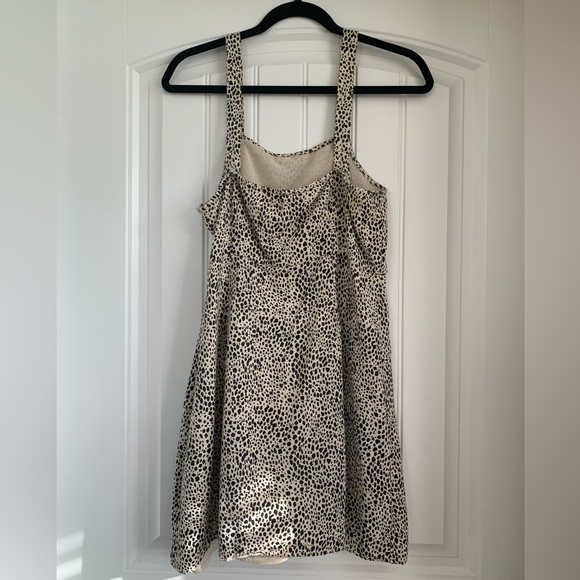 Leopard dress, American Eagle, Size M - Picture 2 of 2